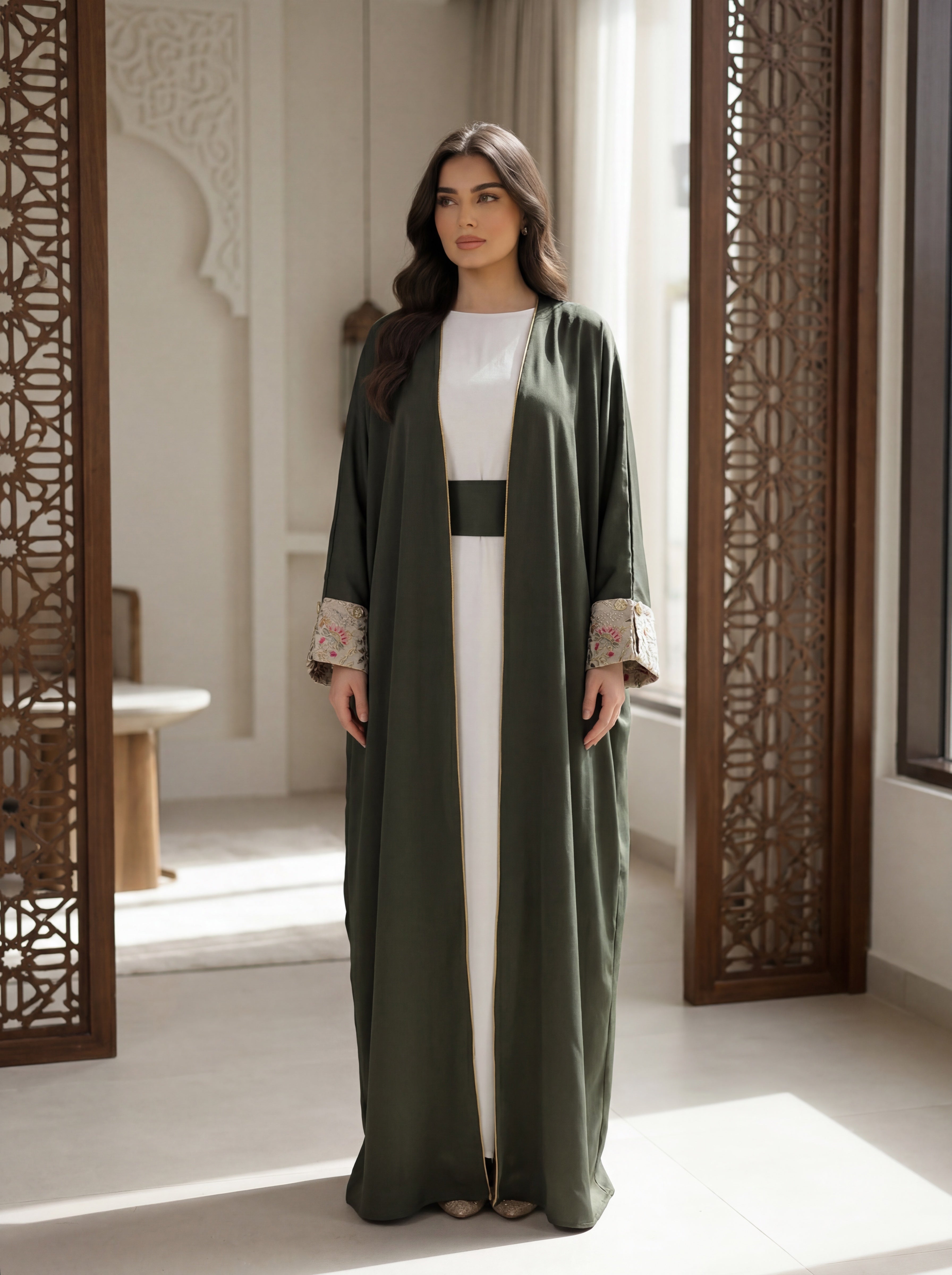Ayla abaya