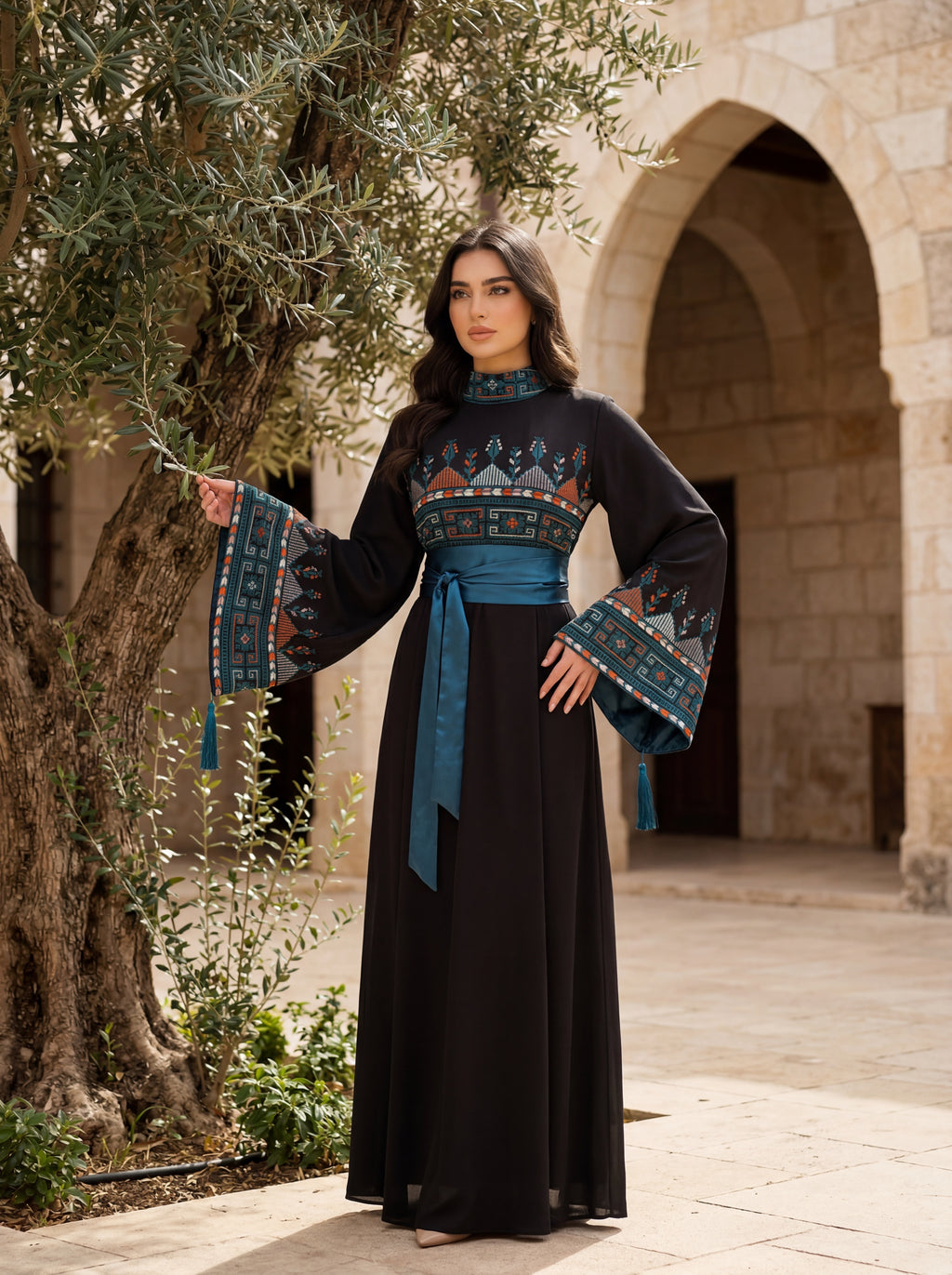 Jenin Thobe - Black
