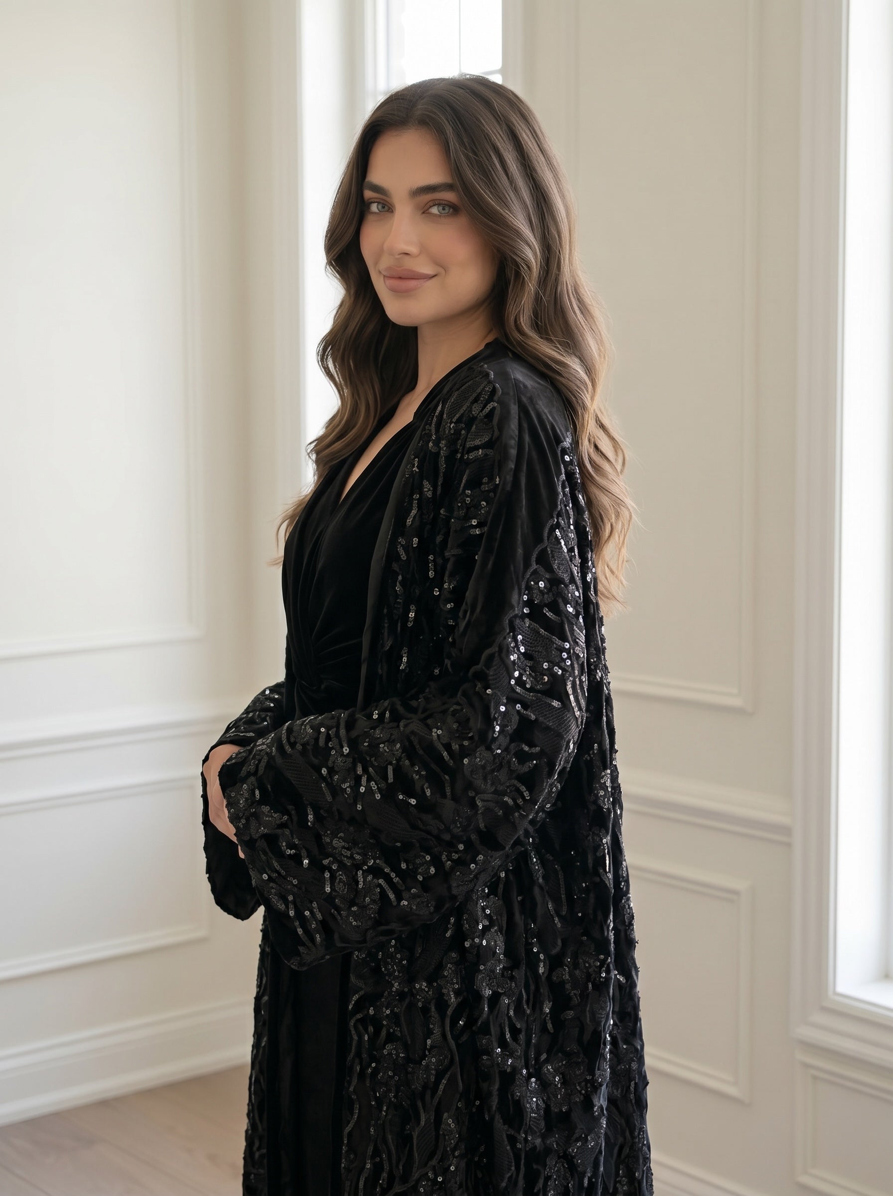 Balck velvet abaya